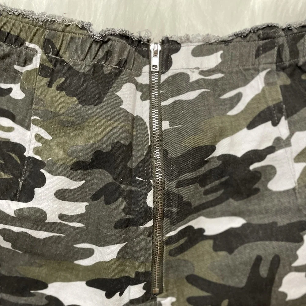 BETTER BE OLIVE/GREY CAMOUFLAGE SHORTS